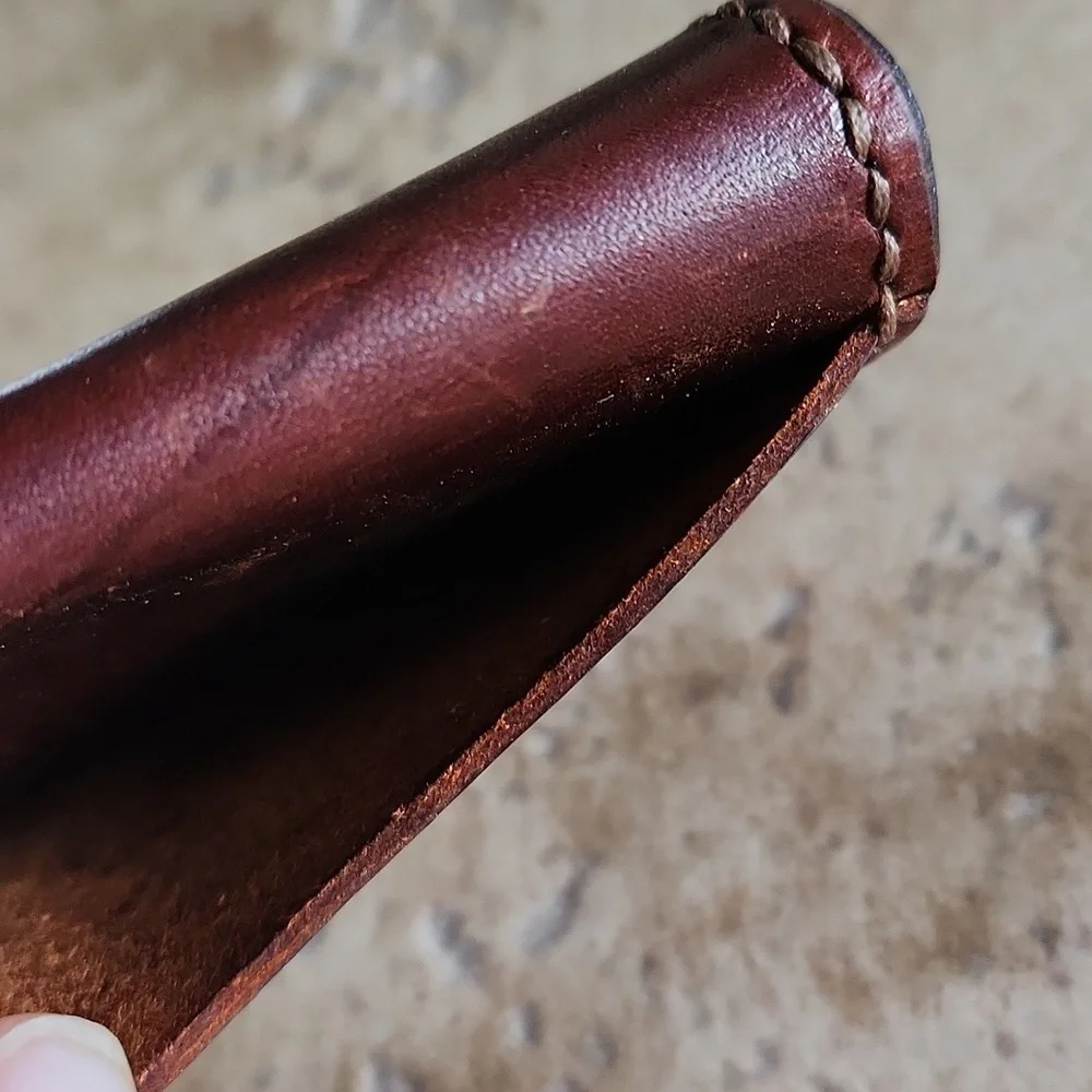 Small leather mens folded card holder - Picture 3 of 5